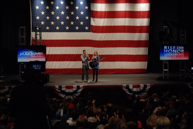 Jewel and Ty Pennington at Extreme Makeover: Home Edition "Rise And Honor" Veterans Day Special